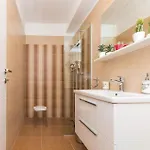 Amazing In Kastel Stari Apartamento